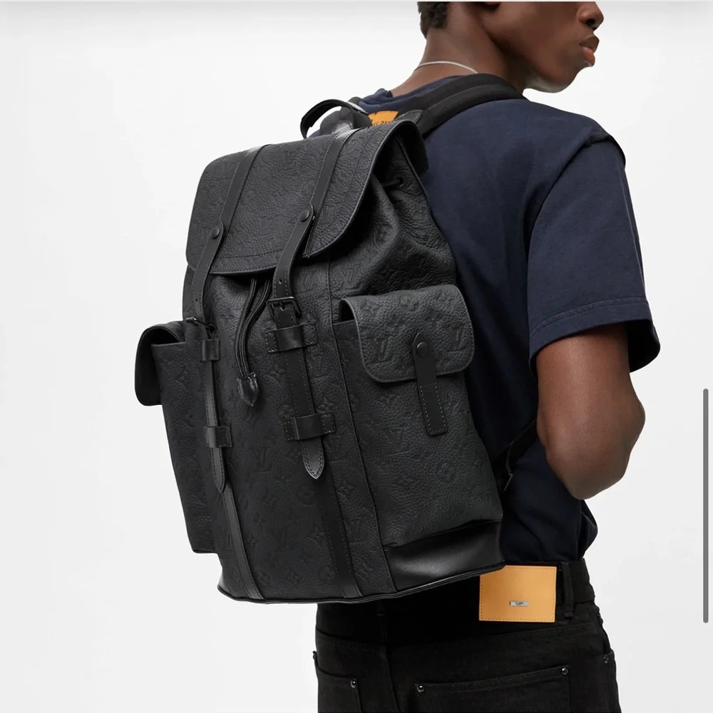 Louis Vuitton CHRISTOPHER MM - Picture 5 of 17